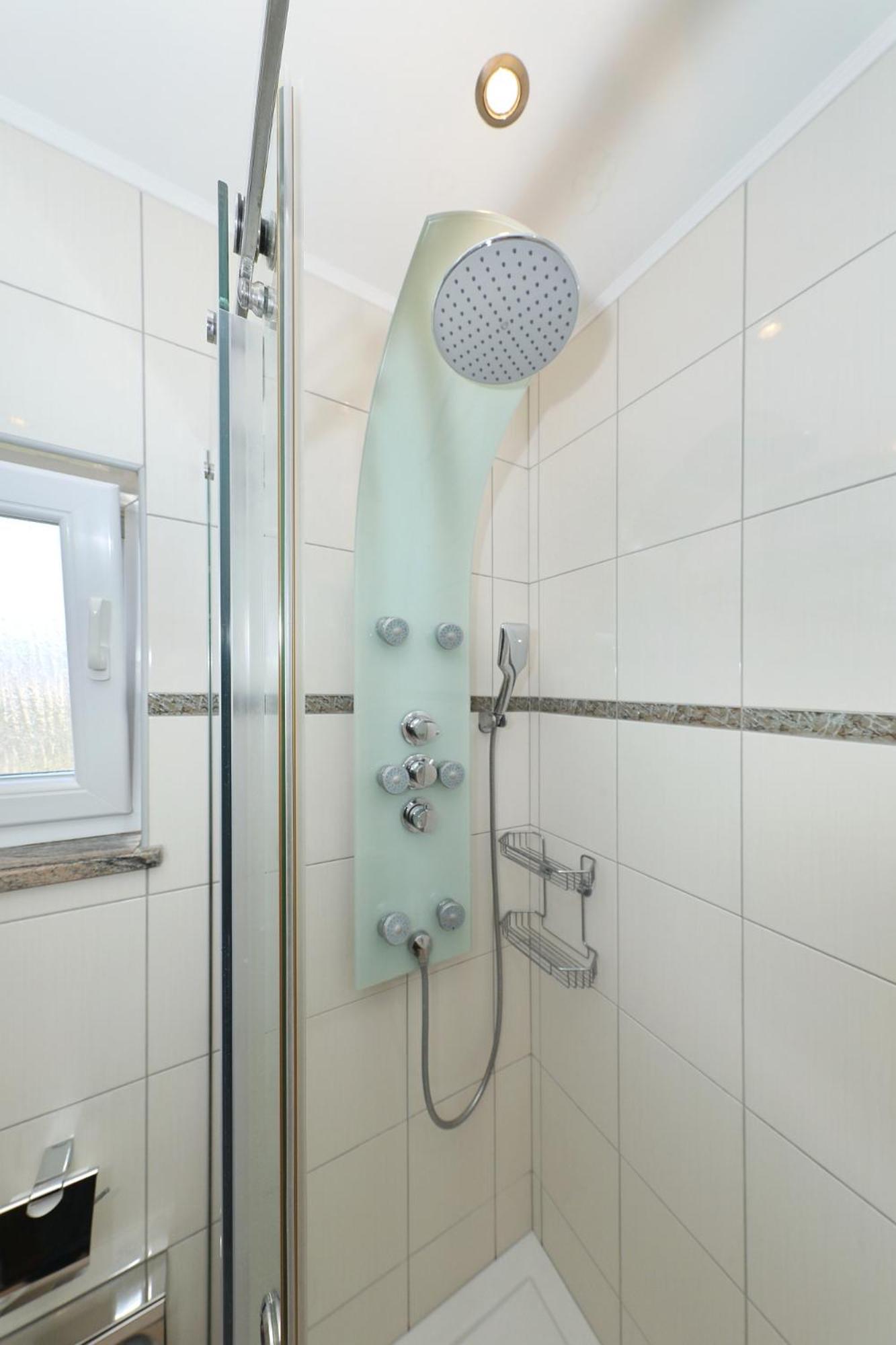Apartman Sipina 3 ククリカ エクステリア 写真